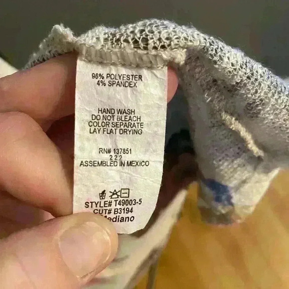 Live in The Moment Size M Women's Lightweight Floral Boho Open Front Cardigan - Picture 13 of 13